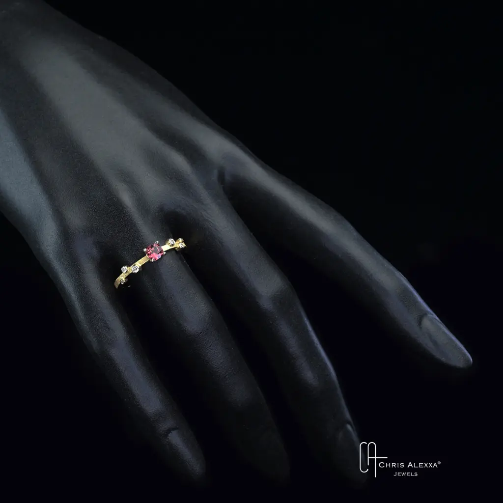Bague-rhodolite-diamants-Chris-Alexxa-5028 4 PL.webp