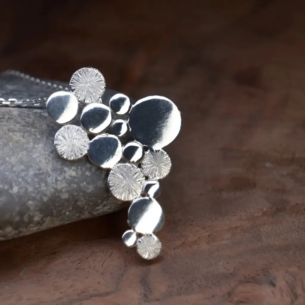 Petit pendentif Myos