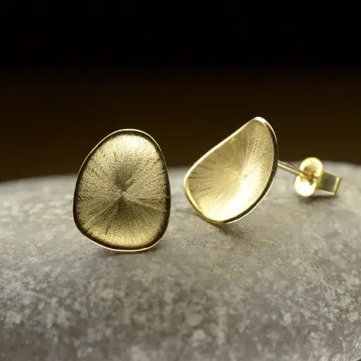 [CO 14.1G] Boucles d'oreilles Corolle or courtes