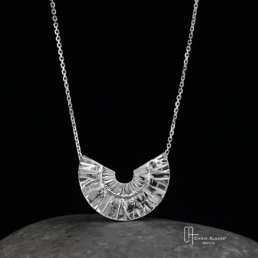 [KA13.1] Pendentif Kalendi medium