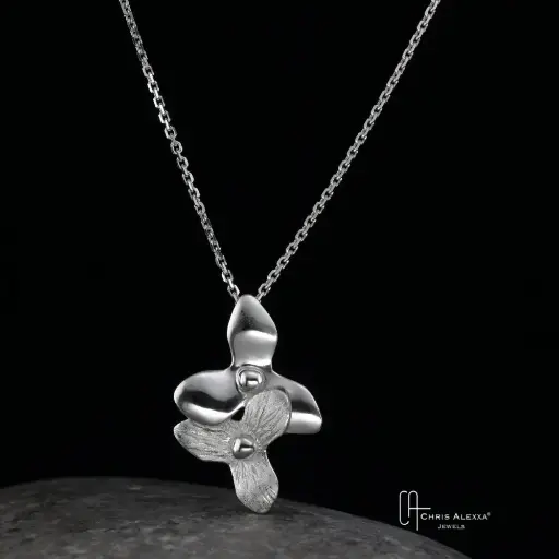 [KU13.1] Pendentif Kouza